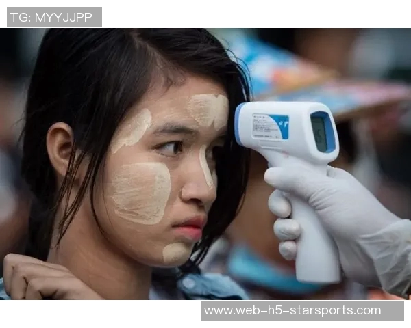 查尔斯李宣布克尼佩尔脚踝扭伤确诊状态每日观察中