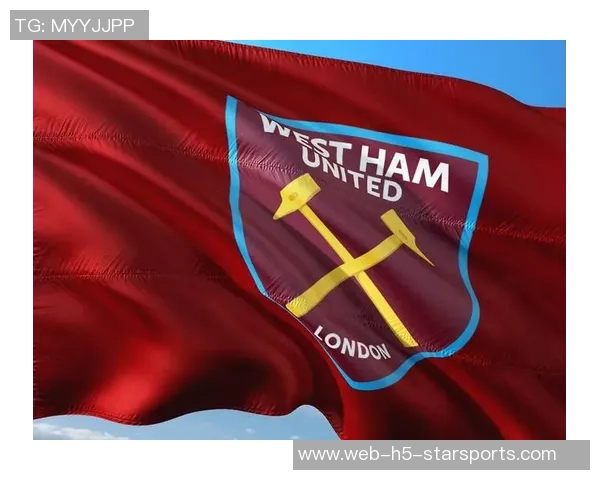 英超俱乐部母亲节礼品售价飙升仅因印上队徽引发热议